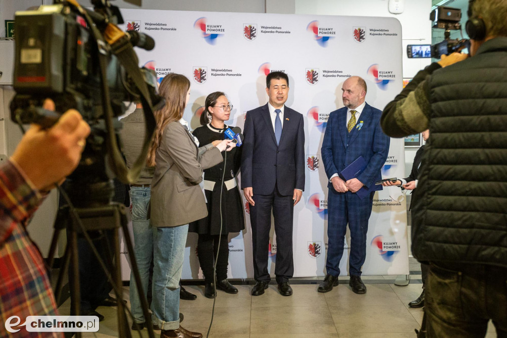 Ambasador Chin w Toruniu