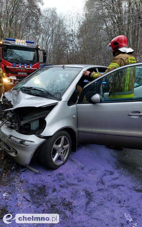Uderzyła w drzewo i straciła przytomność...
