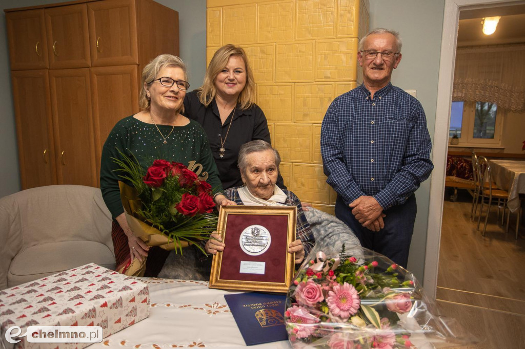 Medal dla 102-letniej mieszkanki powiatu chełmińskiego