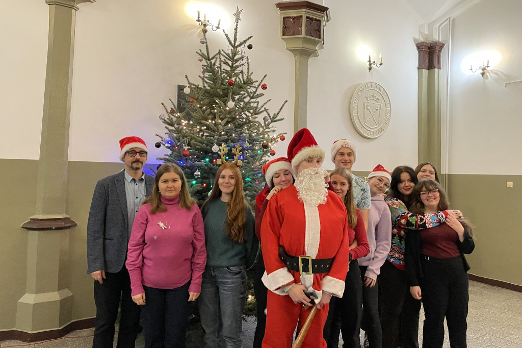 Ho! ho! ho...! Mikołajki w LO!