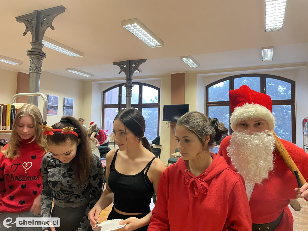 Ho! ho! ho...! Mikołajki w LO!