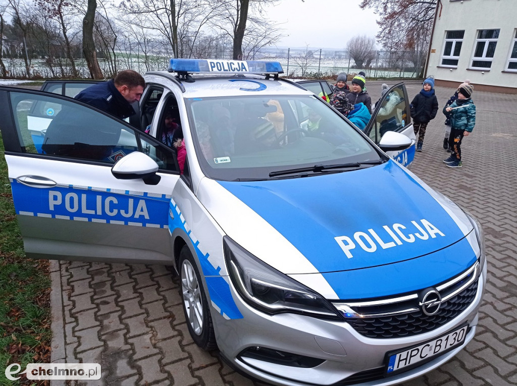 Policjanci i zawodowi kierowcy mówili o bezpieczeństwie na drodze