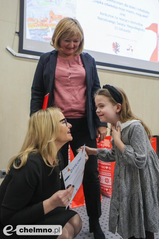 Nagrody dla laureatów konkursów gęsinowych