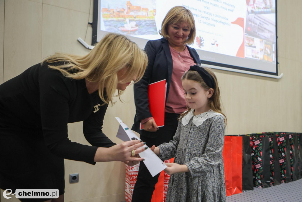 Nagrody dla laureatów konkursów gęsinowych