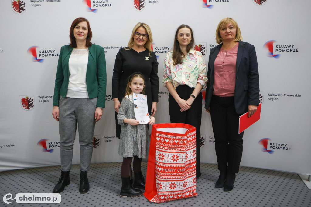 Nagrody dla laureatów konkursów gęsinowych