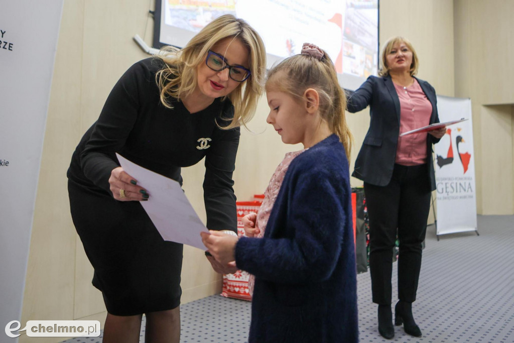 Nagrody dla laureatów konkursów gęsinowych
