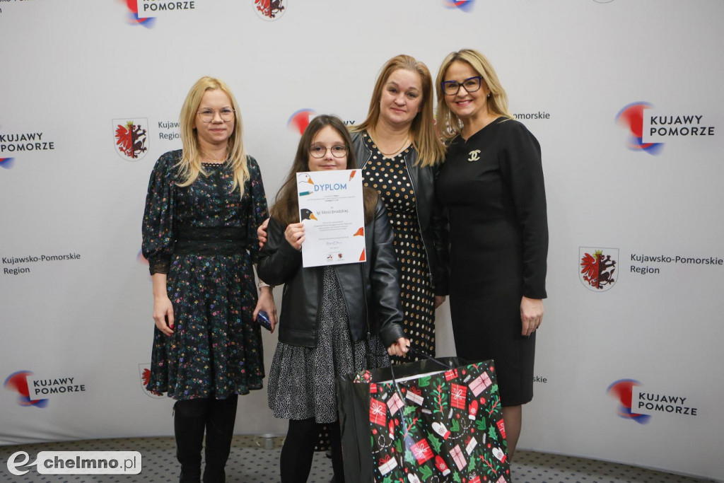 Nagrody dla laureatów konkursów gęsinowych