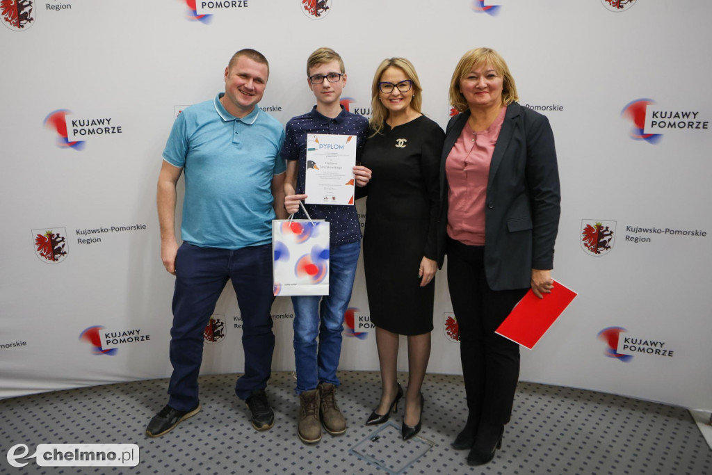 Nagrody dla laureatów konkursów gęsinowych