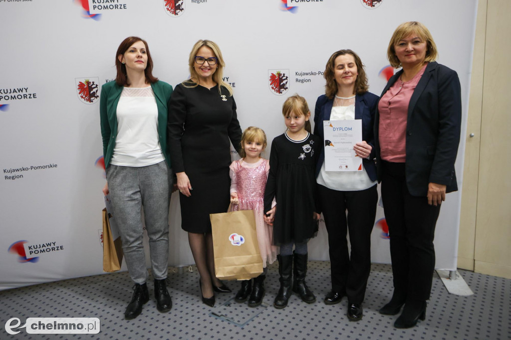 Nagrody dla laureatów konkursów gęsinowych
