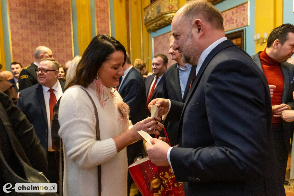 Samorządowcy z naszego powiatu na Spotkaniu Opłatkowym