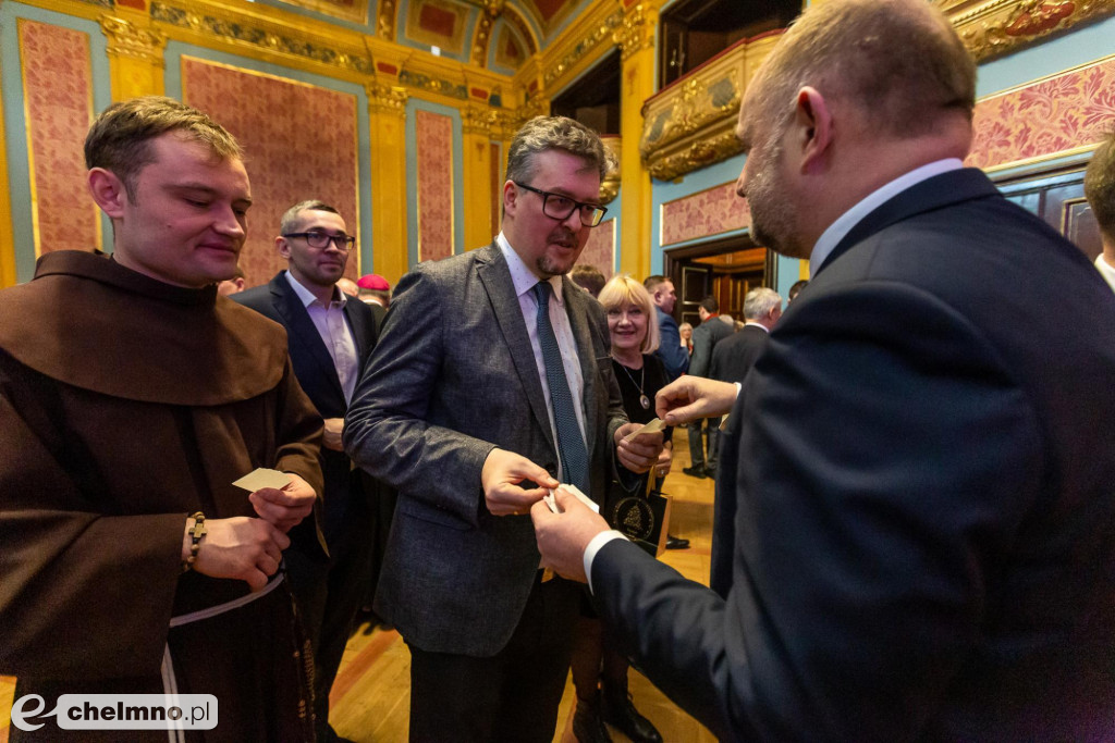 Samorządowcy z naszego powiatu na Spotkaniu Opłatkowym