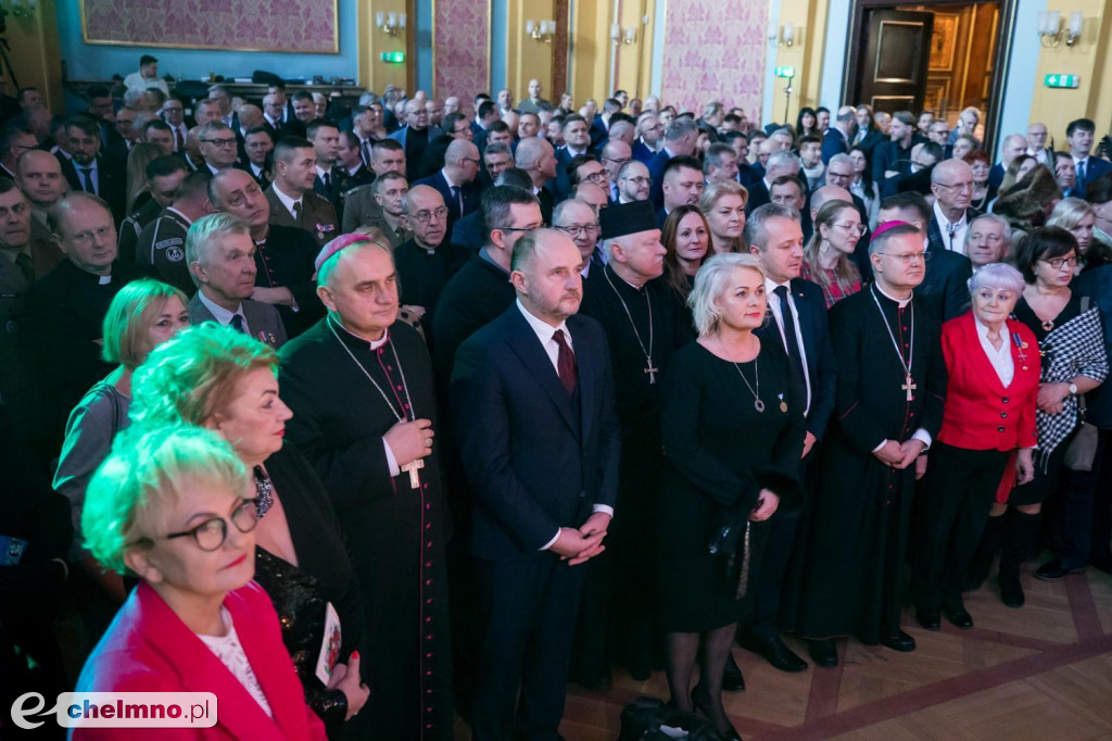 Samorządowcy z naszego powiatu na Spotkaniu Opłatkowym