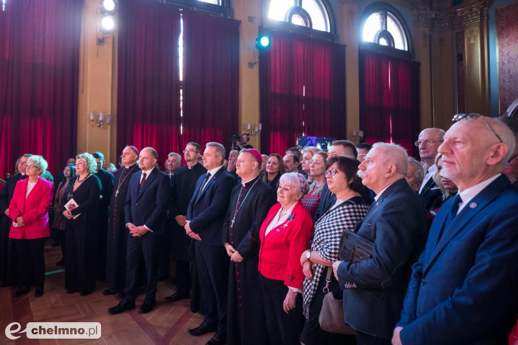 Samorządowcy z naszego powiatu na Spotkaniu Opłatkowym