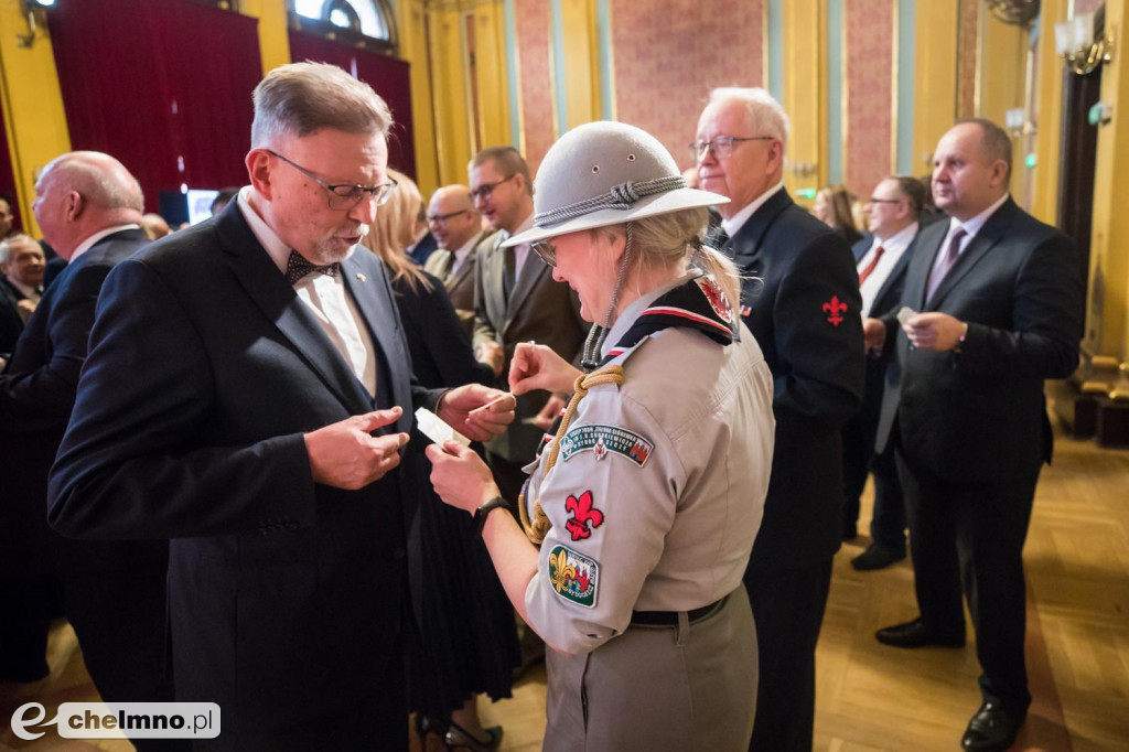 Samorządowcy z naszego powiatu na Spotkaniu Opłatkowym