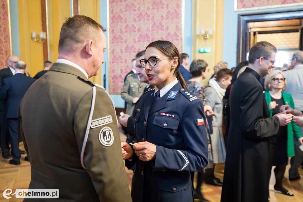 Samorządowcy z naszego powiatu na Spotkaniu Opłatkowym