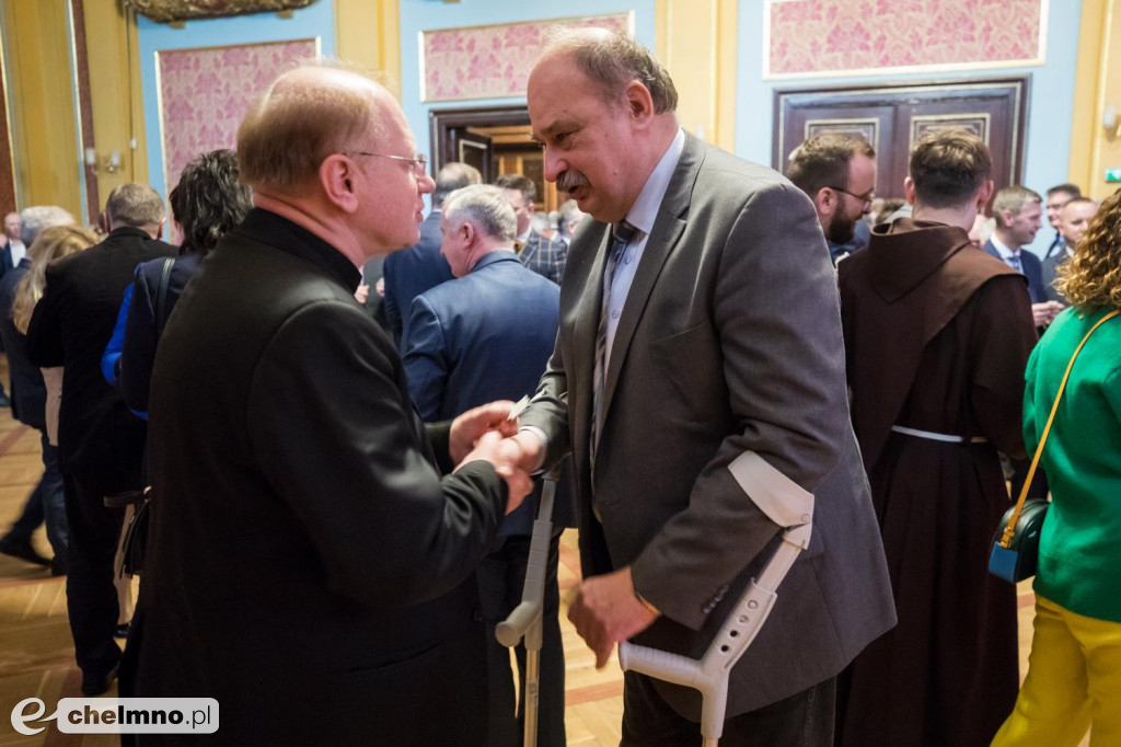 Samorządowcy z naszego powiatu na Spotkaniu Opłatkowym