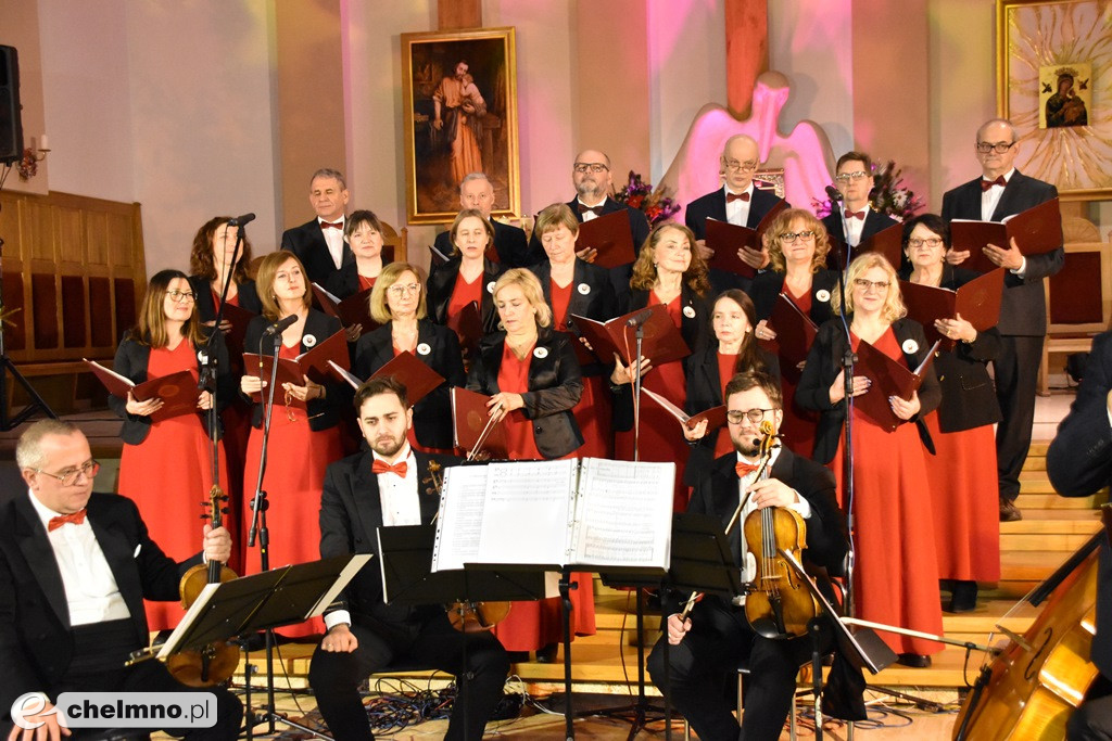 Wieczór pełen wzruszeń - 20. Jubileuszowy Koncert Kolęd