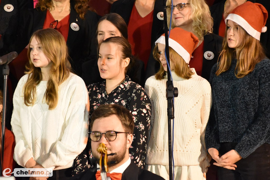 Wieczór pełen wzruszeń - 20. Jubileuszowy Koncert Kolęd