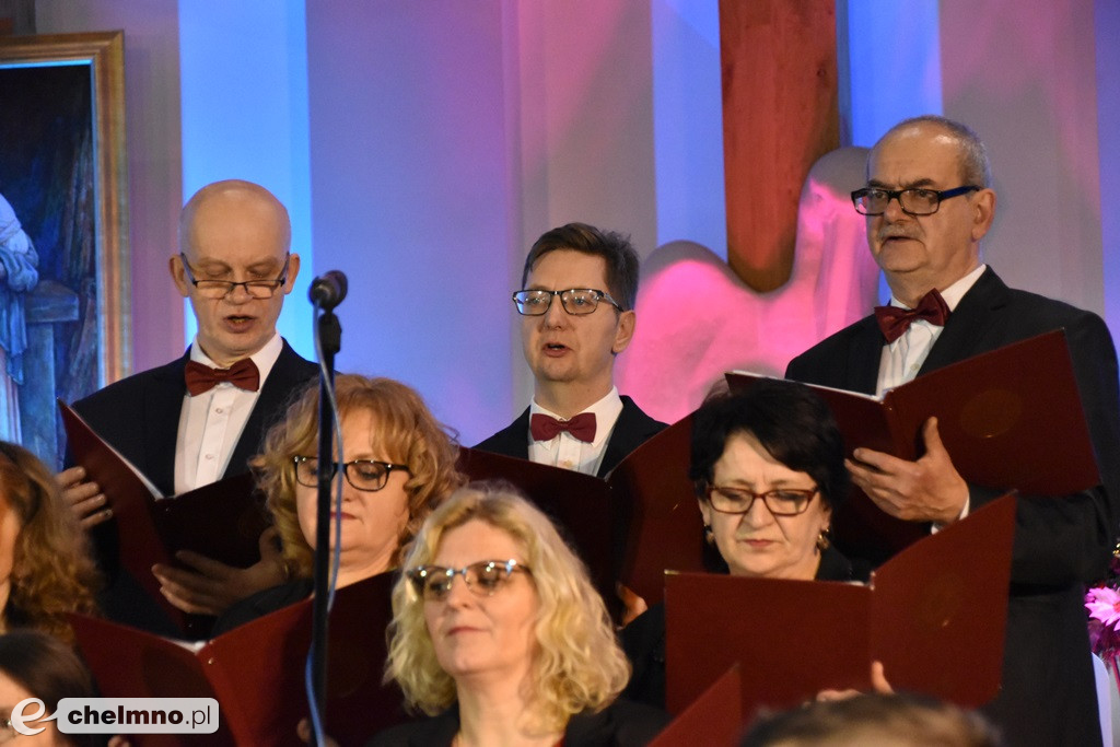 Wieczór pełen wzruszeń - 20. Jubileuszowy Koncert Kolęd