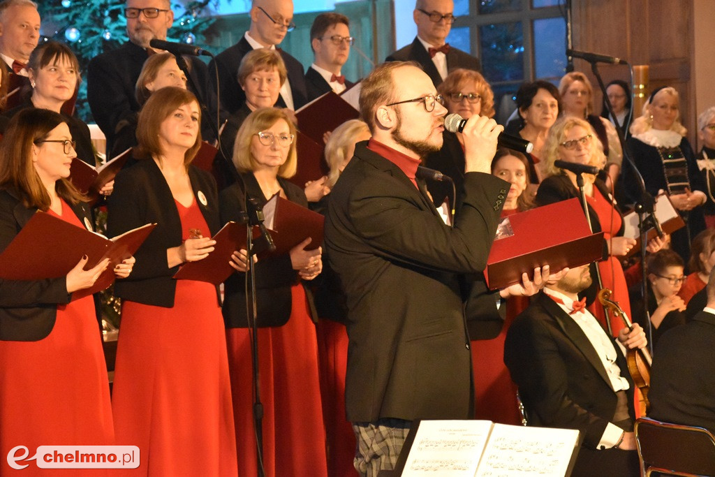 Wieczór pełen wzruszeń - 20. Jubileuszowy Koncert Kolęd