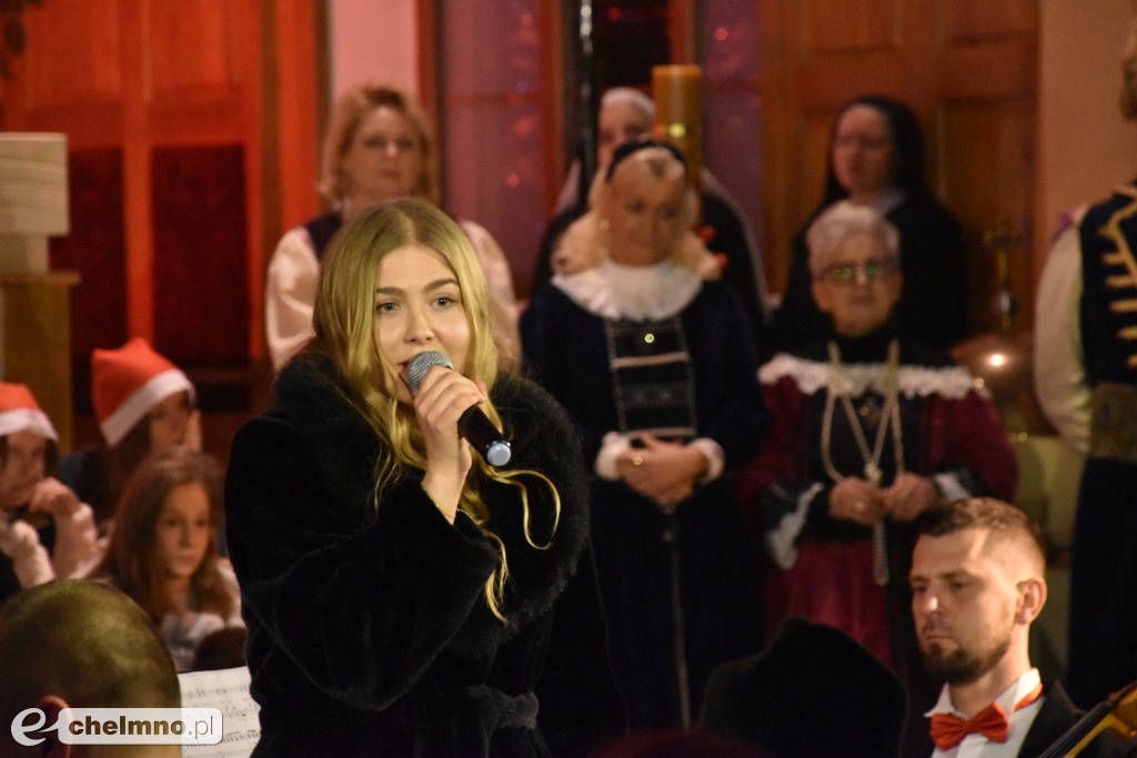 Wieczór pełen wzruszeń - 20. Jubileuszowy Koncert Kolęd
