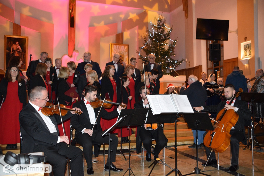 Wieczór pełen wzruszeń - 20. Jubileuszowy Koncert Kolęd
