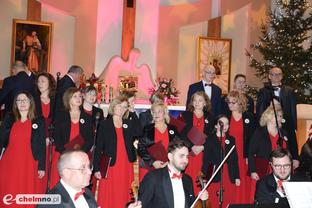 Wieczór pełen wzruszeń - 20. Jubileuszowy Koncert Kolęd