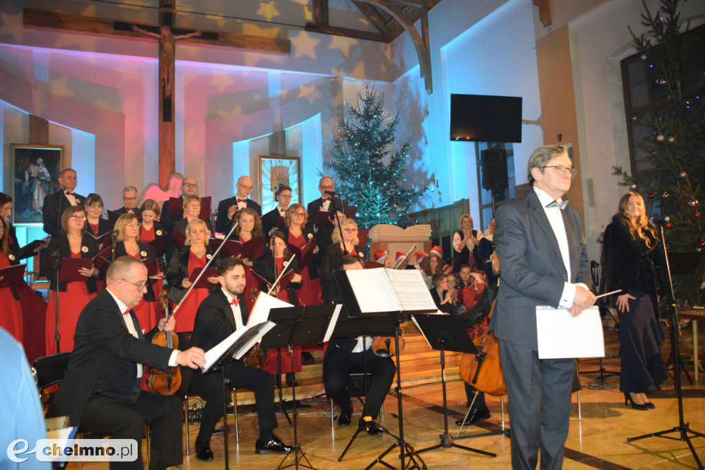 Wieczór pełen wzruszeń - 20. Jubileuszowy Koncert Kolęd