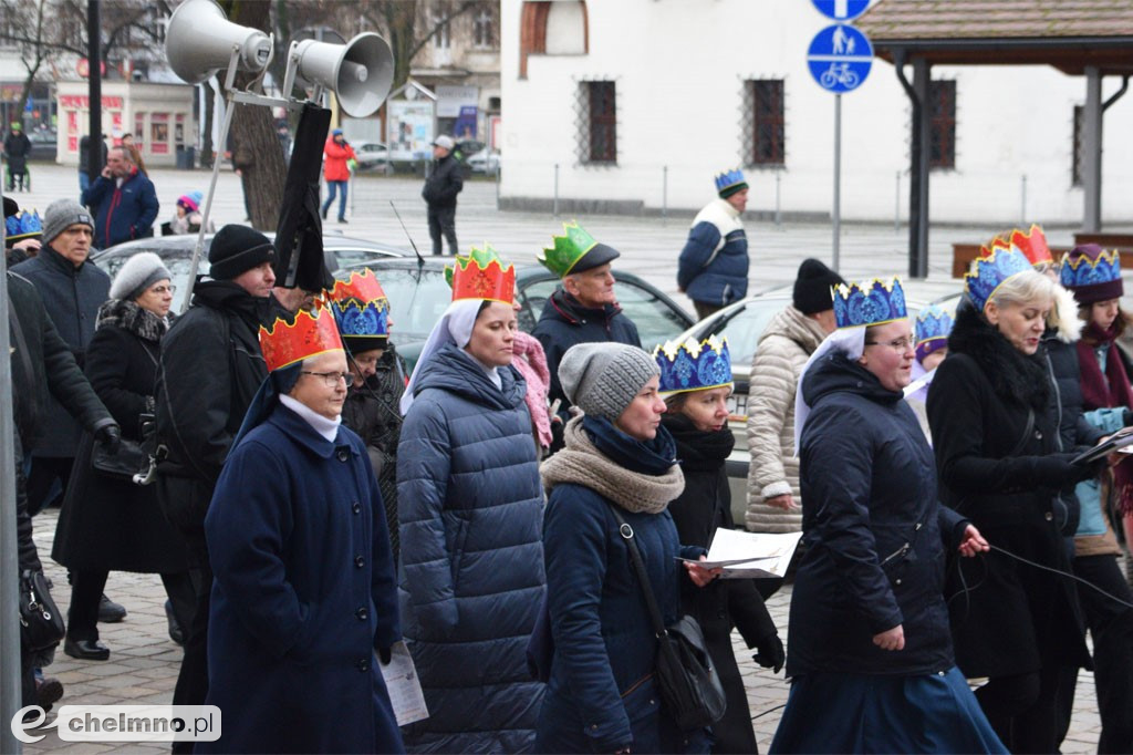 Barwny Orszak Trzech Króli przemaszerował ulicami Chełmna