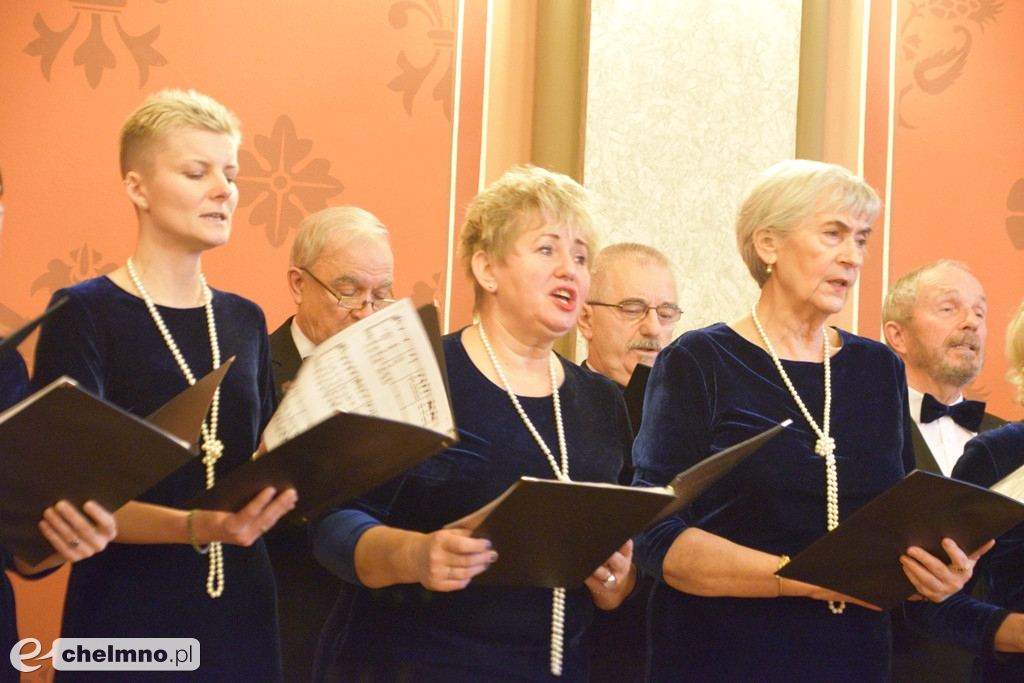 Chóry z całej Polski rozbrzmiewają dziś w Chełmnie