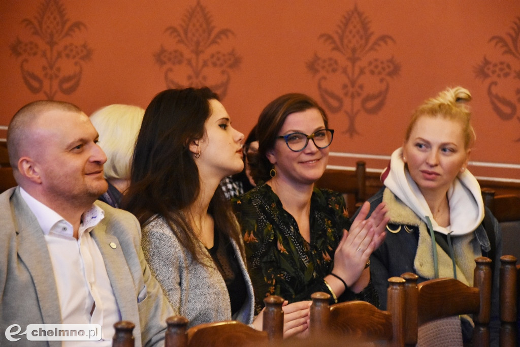 Chóry z całej Polski rozbrzmiewają dziś w Chełmnie