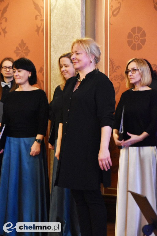 Chóry z całej Polski rozbrzmiewają dziś w Chełmnie
