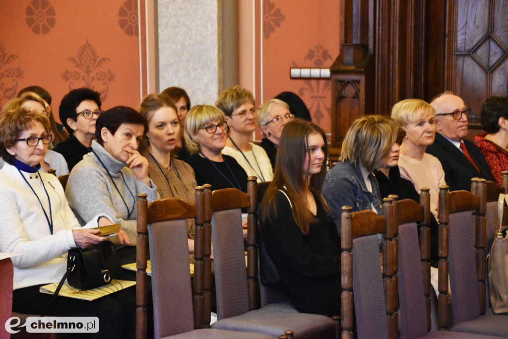 Chóry z całej Polski rozbrzmiewają dziś w Chełmnie