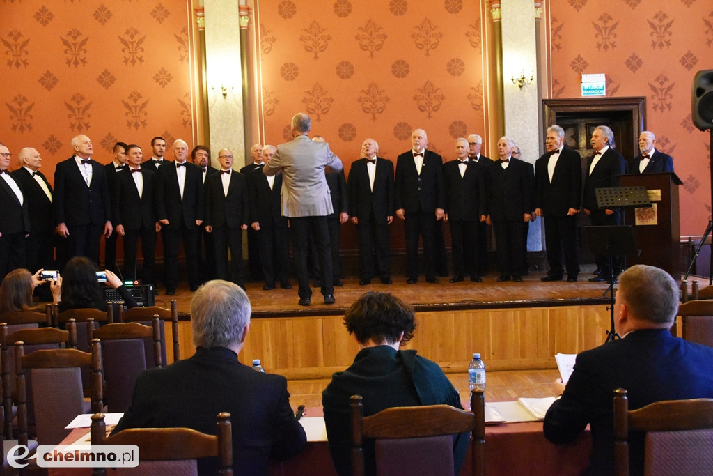 Chóry z całej Polski rozbrzmiewają dziś w Chełmnie