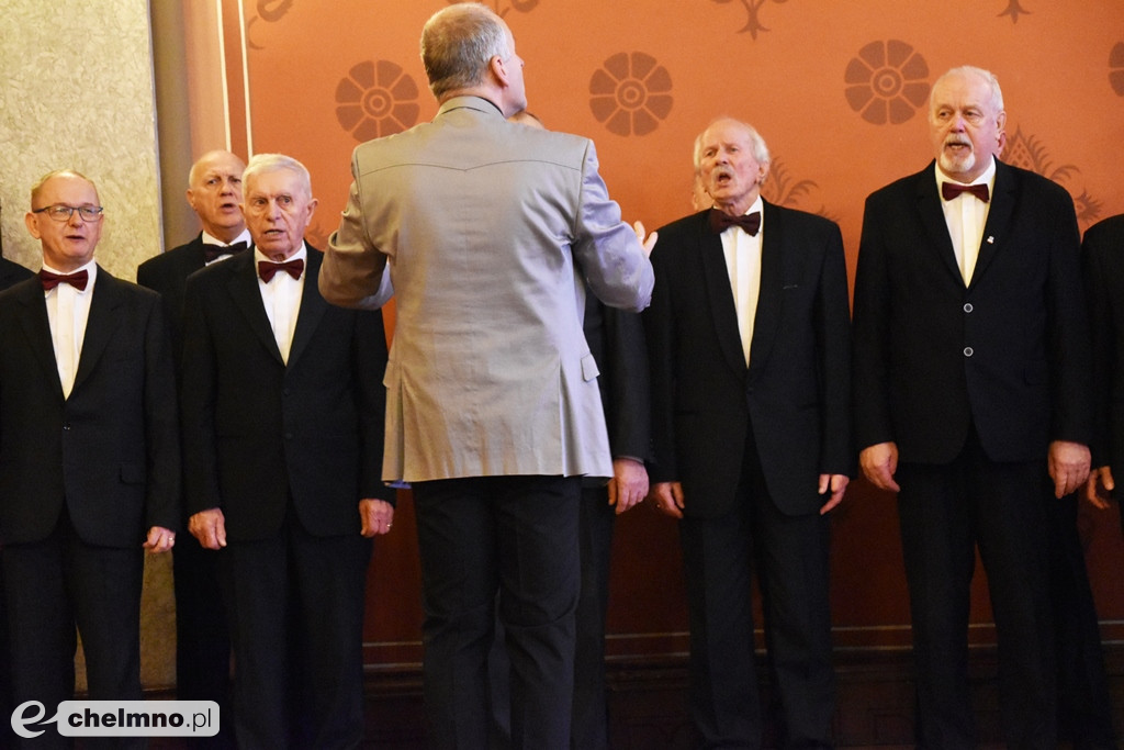 Chóry z całej Polski rozbrzmiewają dziś w Chełmnie