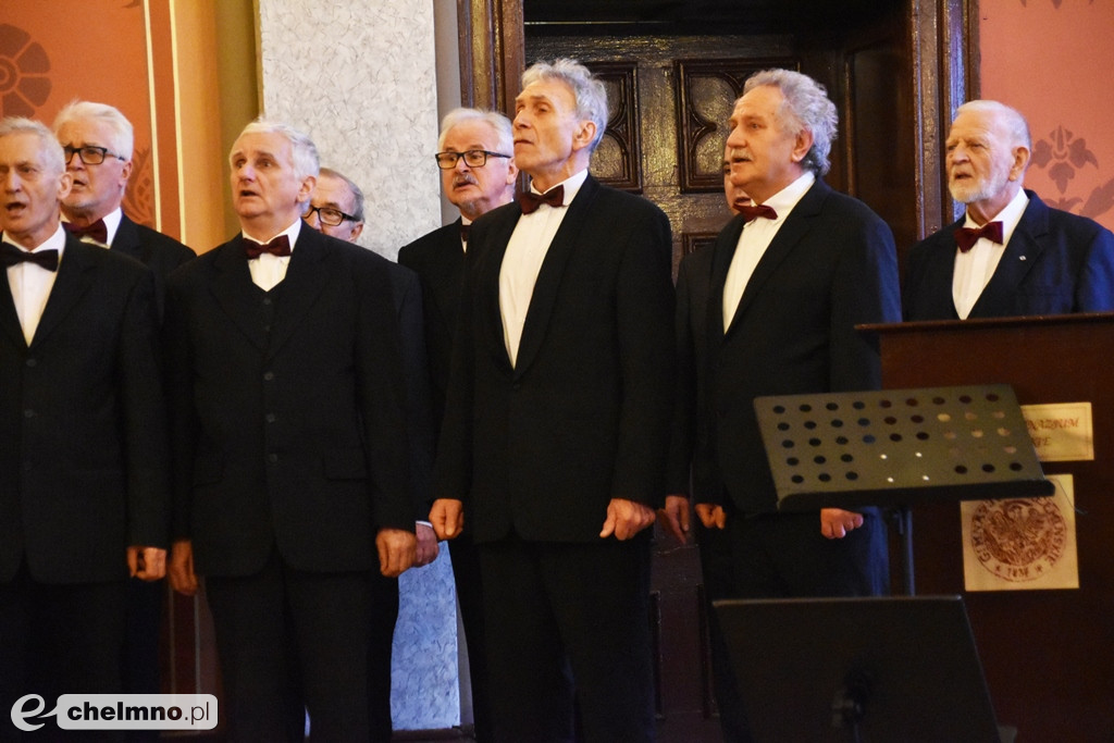Chóry z całej Polski rozbrzmiewają dziś w Chełmnie