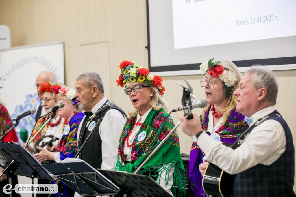 Seniorzy – sól naszej ziemi