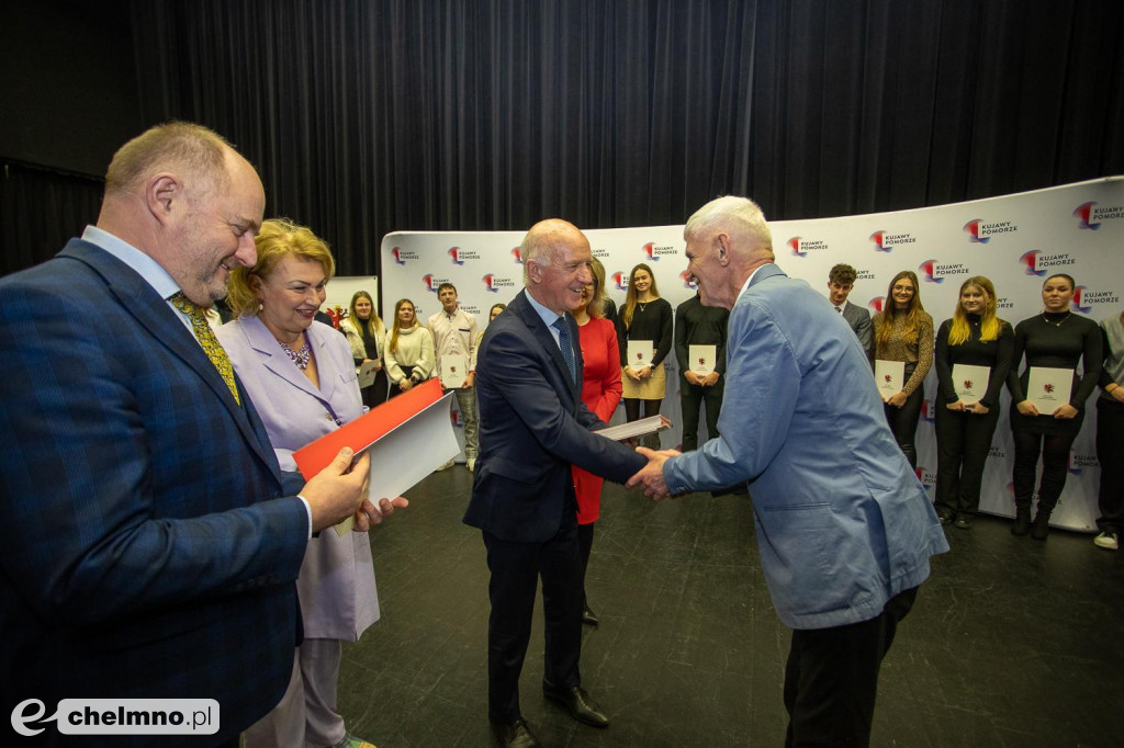 Najlepsi sportowcy z nagrodami