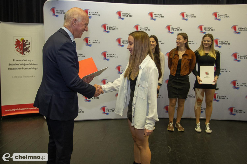 Najlepsi sportowcy z nagrodami