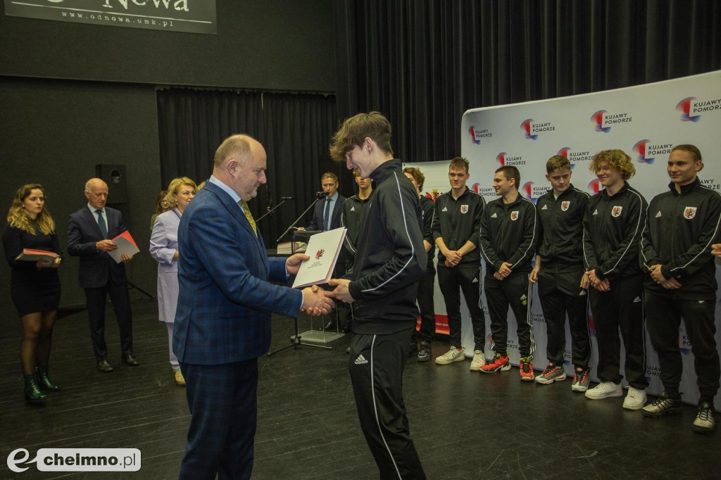 Najlepsi sportowcy z nagrodami