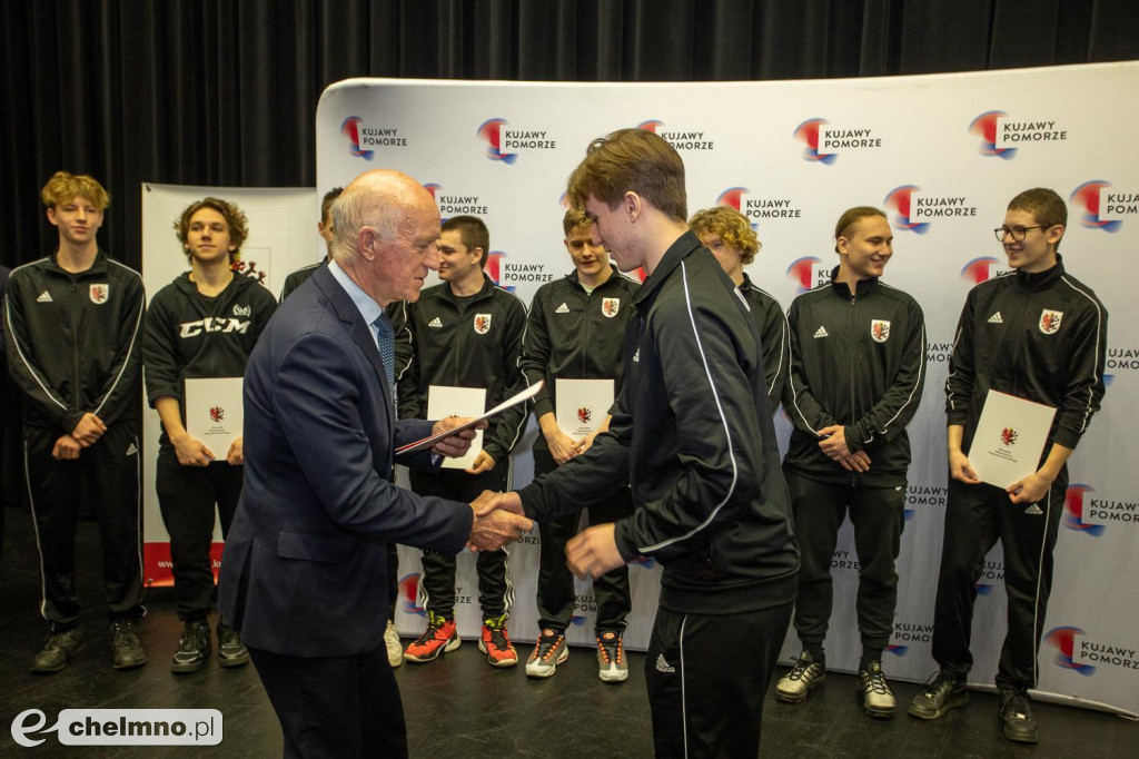 Najlepsi sportowcy z nagrodami