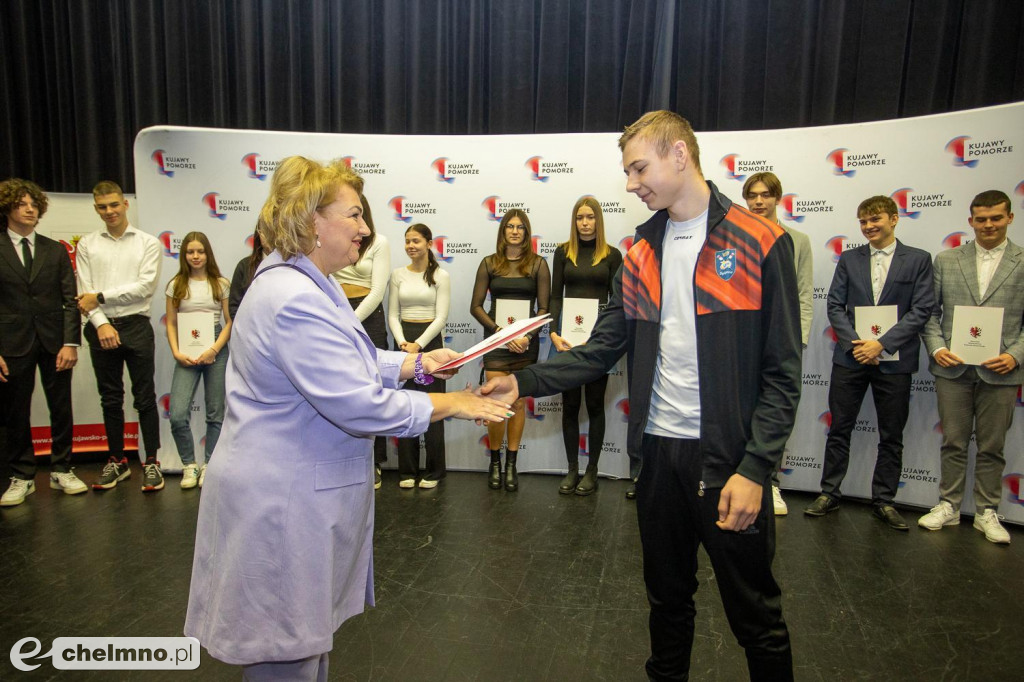 Najlepsi sportowcy z nagrodami