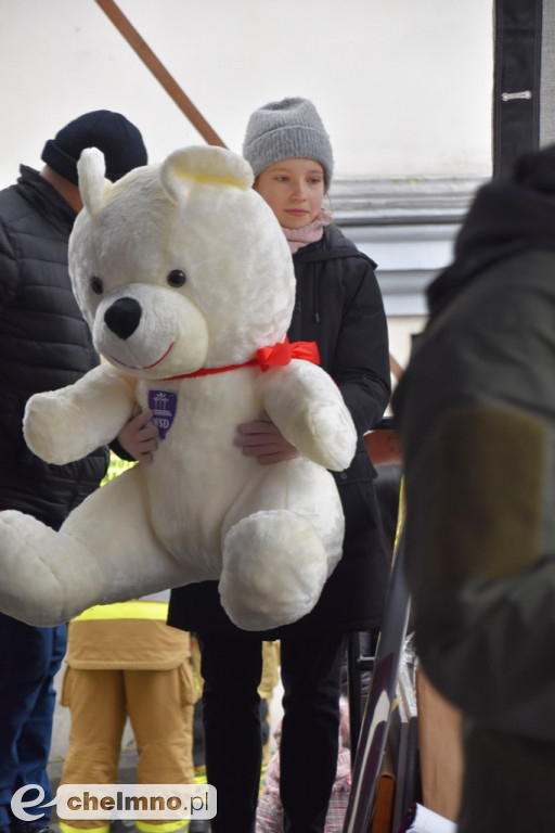 Za ile wylicytowano złote i srebrne serduszka WOŚP?