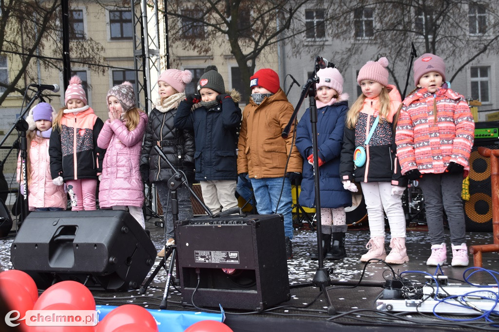 Za ile wylicytowano złote i srebrne serduszka WOŚP?