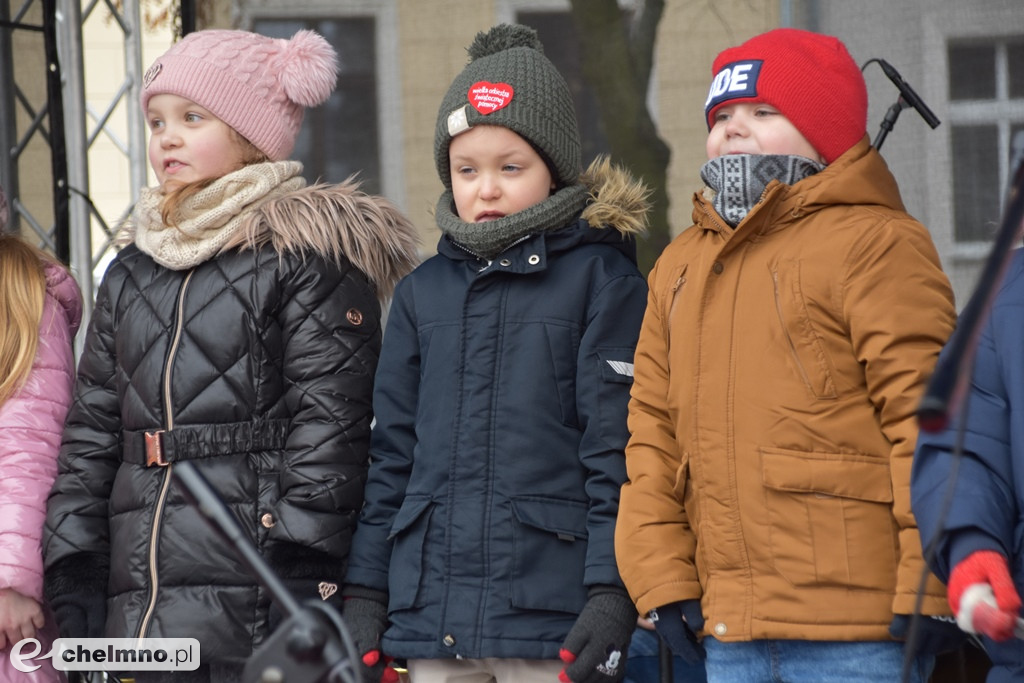 Za ile wylicytowano złote i srebrne serduszka WOŚP?