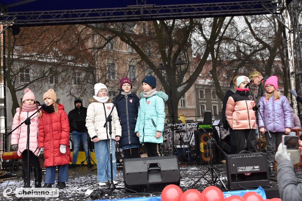Za ile wylicytowano złote i srebrne serduszka WOŚP?
