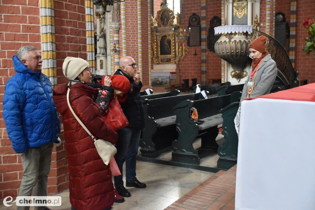 Spotkania z przewodnikiem przy relikwiach św. Walentego