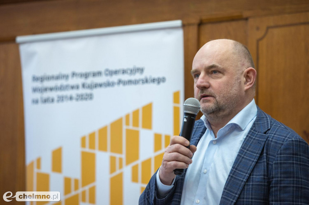 Nowe umowy RPO i PROW: niewielkie projekty