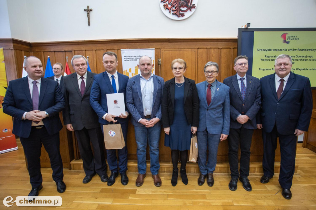 Nowe umowy RPO i PROW: niewielkie projekty