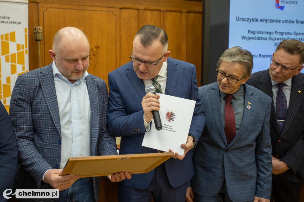 Nowe umowy RPO i PROW: niewielkie projekty